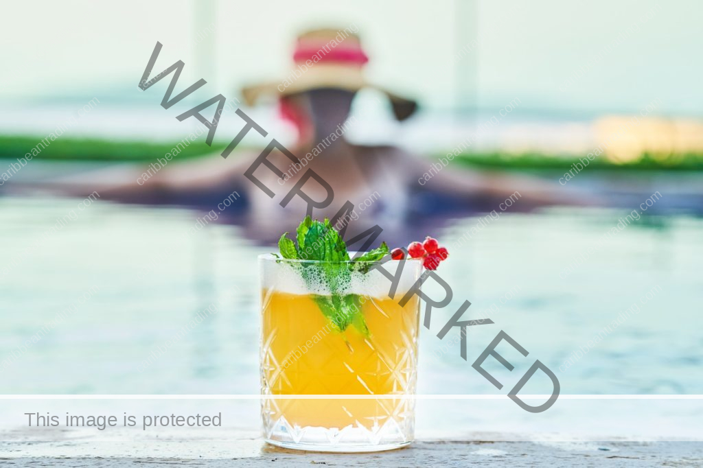 tropical cocktail