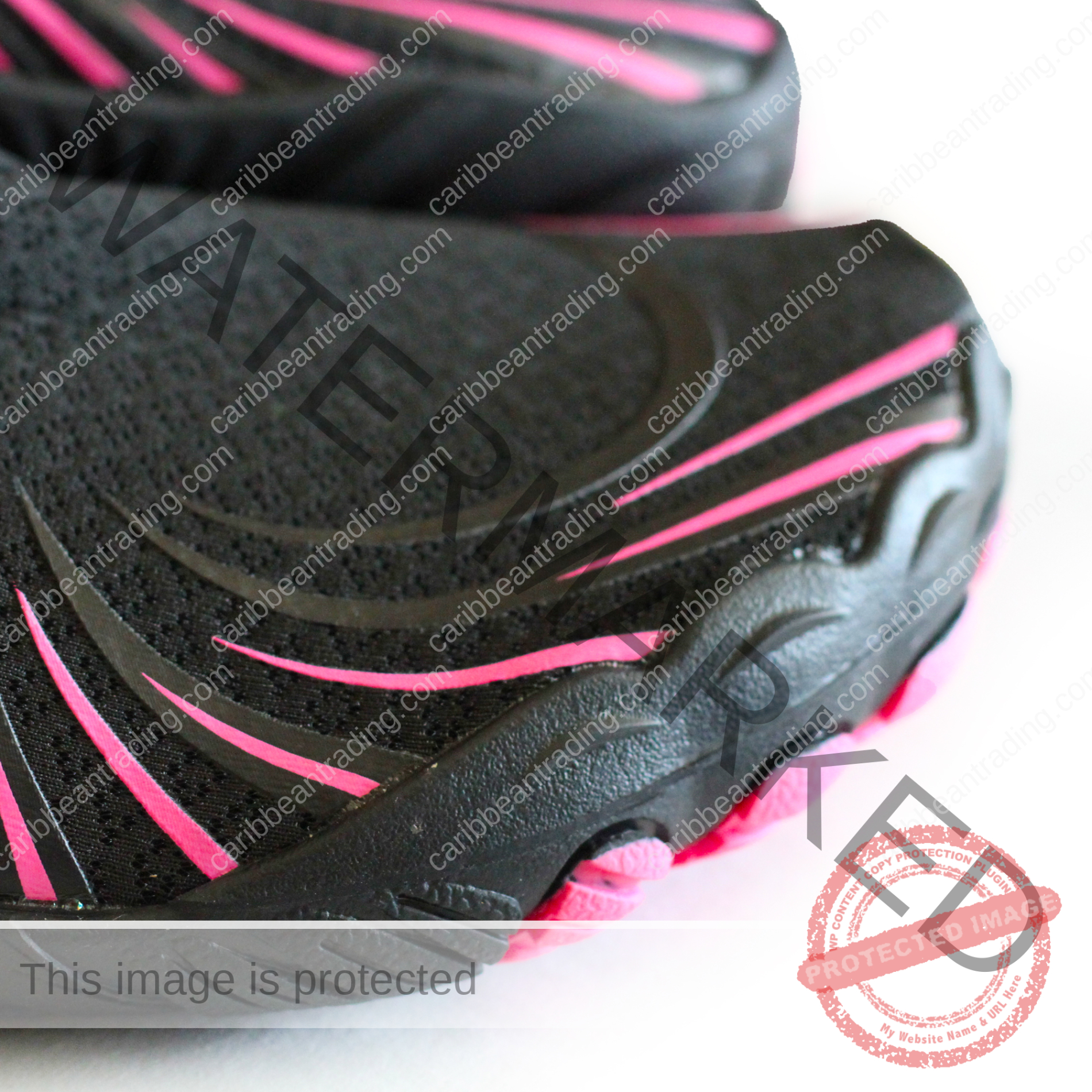 Water Shoes- Unisex Pink/Black - Image 4
